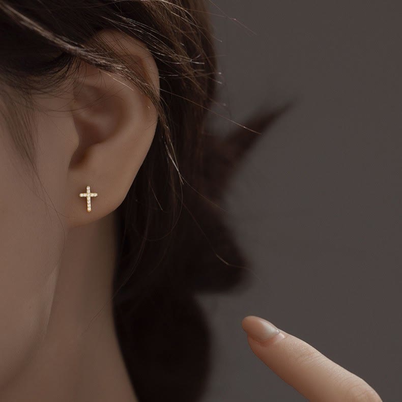 Aretes Minimalistas de Cruz de Fe en Plata S925 Bicolor VIP
