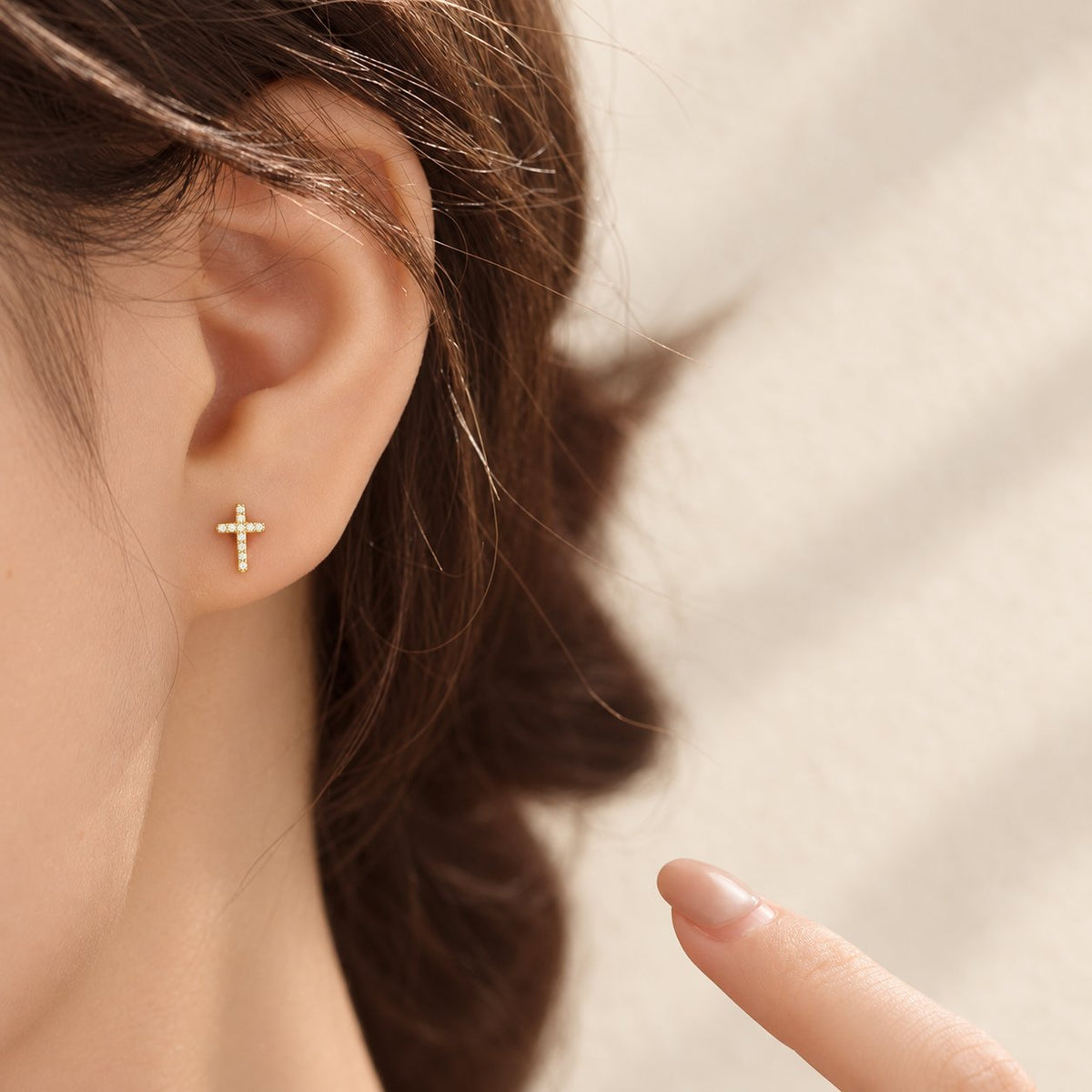 Minimal Quiet Shine S925 Faith Cross Earrings in Dual Color