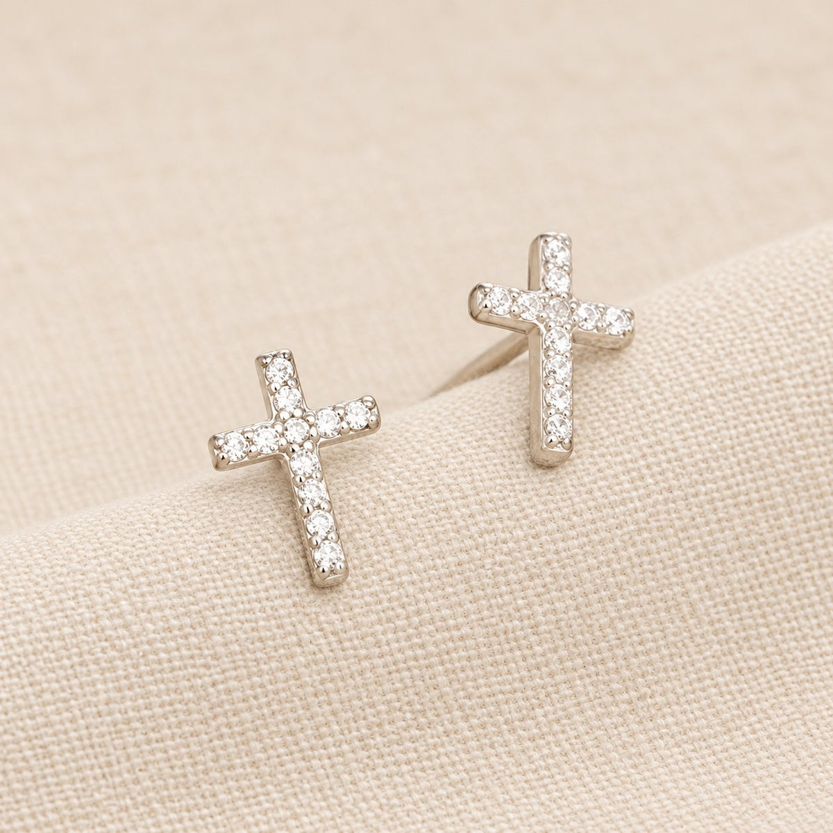 Minimal Quiet Shine S925 Faith Cross Earrings in Dual Color