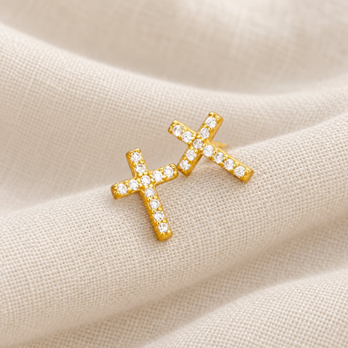 Minimal Quiet Shine S925 Faith Cross Earrings in Dual Color