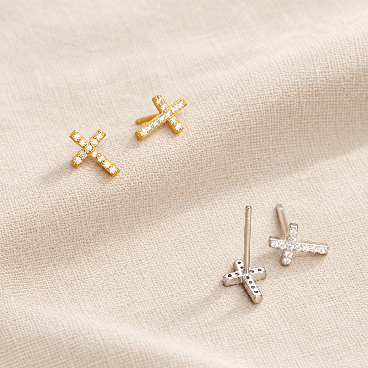 Minimal Quiet Shine S925 Faith Cross Earrings in Dual Color