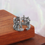 Anillo de Plata de Ley 925 con Corona de Cruz Gótica y Motivos de Iglesia