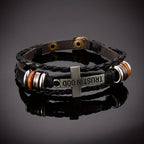 Pulsera de Cuero Trenzado Negro con Cruz e Inscripción "CONFÍA EN DIOS"