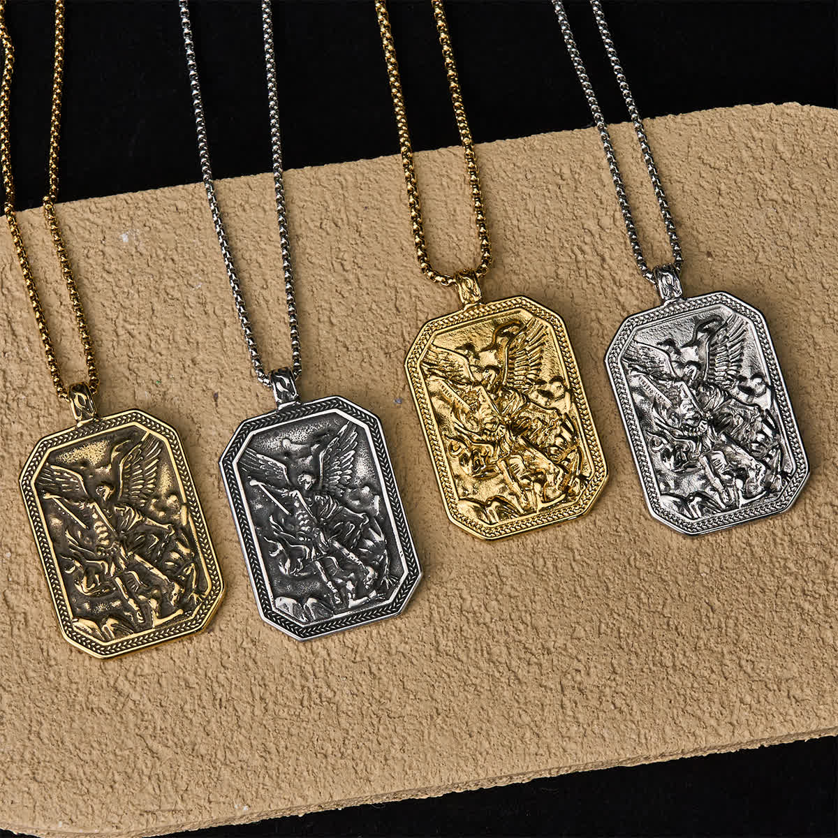 Collar de Acero Inoxidable con Dije de Protección de San Miguel Arcángel Estilo Clásico