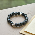 Pulsera Artesanal de Oración de Madera Negra con Doble Escudo Cruz de Jerusalén