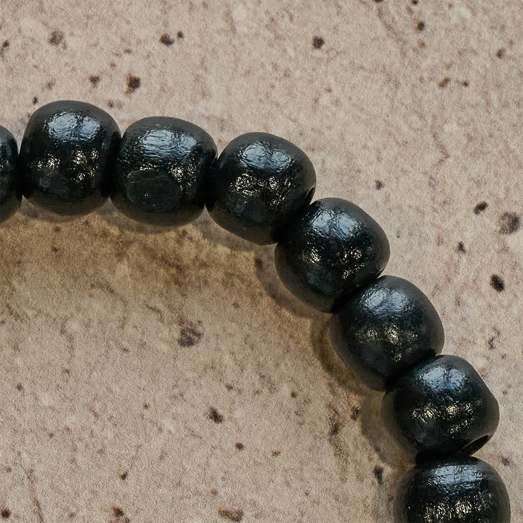 Pulsera Artesanal de Oración de Madera Negra con Doble Escudo Cruz de Jerusalén