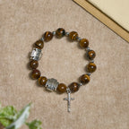 Pulsera de Ojo de Tigre "Valor en Cristo" con Dije de Cruz: Ora sin Miedo