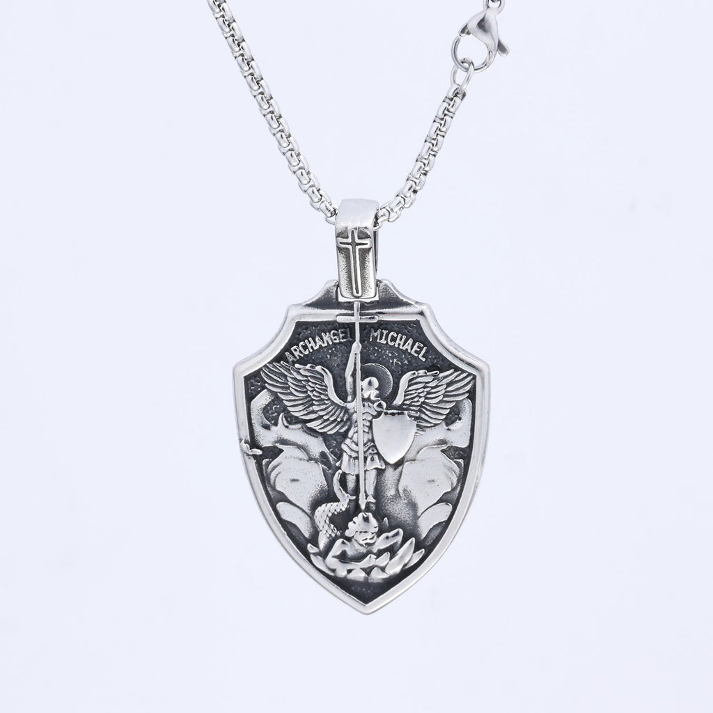 Collar con Dije Escudo de San Miguel Arcángel: Fe y Protección para el Día a Día