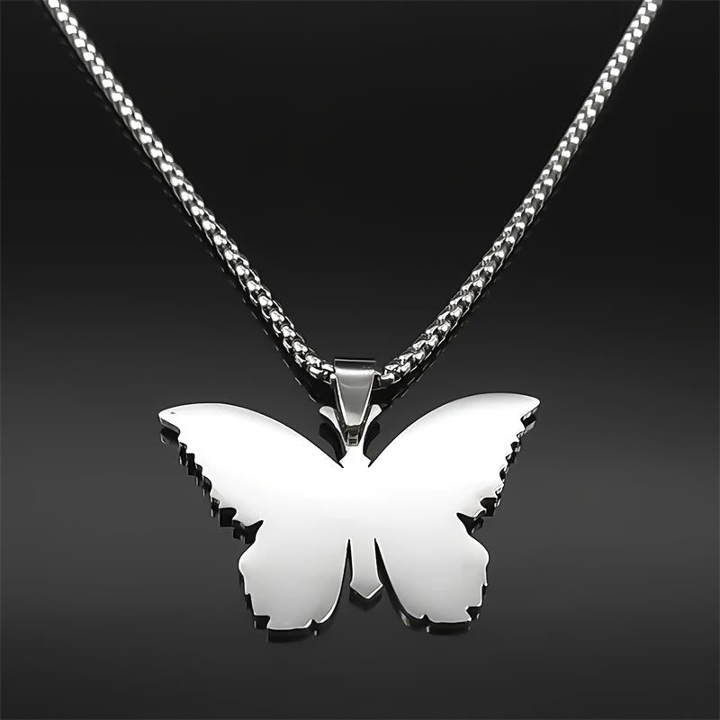 Collar de Cruz Mariposa Salmo 46:10: Herencia de Fe Bíblica para el Día a Día