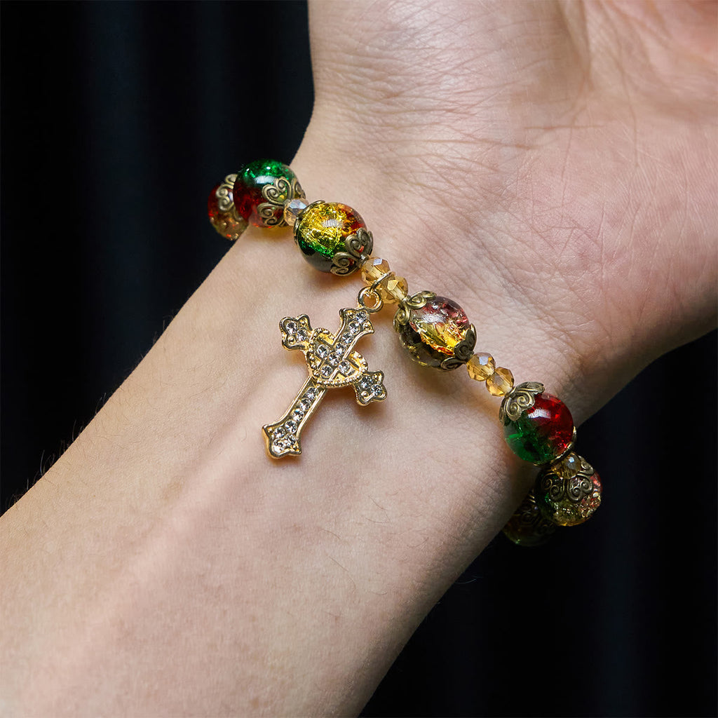 Pulsera de Cuentas de Cristal Rojo, Verde y Oro de Navidad: La Fe que Brilla