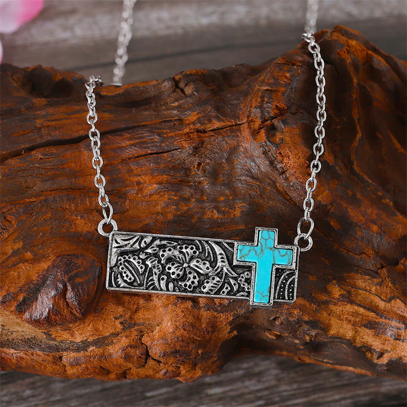 Collar con Dije de Barra de Cruz de Turquesa: Fe del Oeste y Devoción Artística