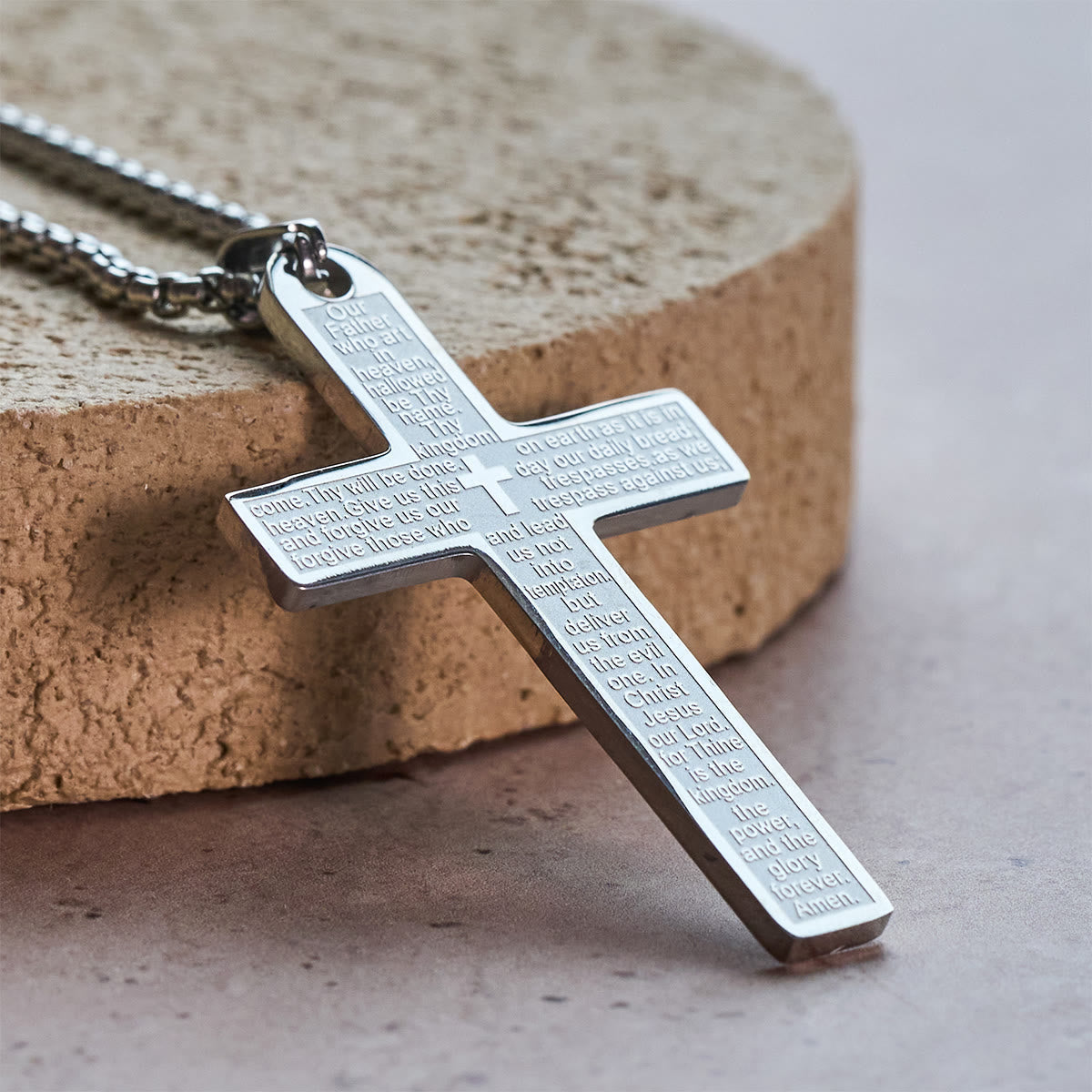 Collar de Acero Inoxidable con Dije de Cruz del Padre Nuestro