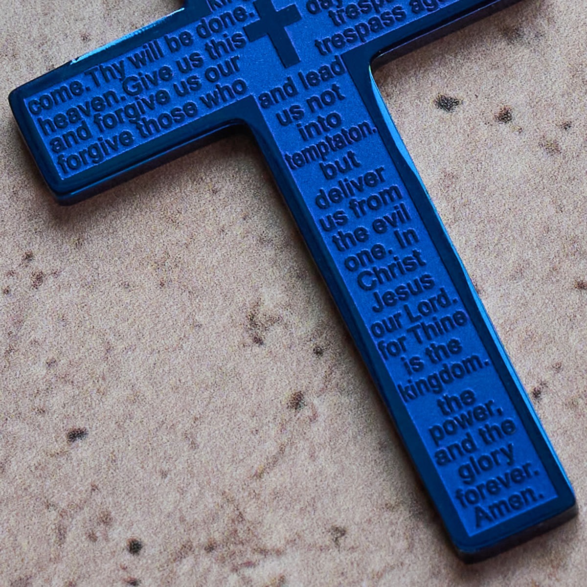 Collar de Acero Inoxidable con Dije de Cruz del Padre Nuestro