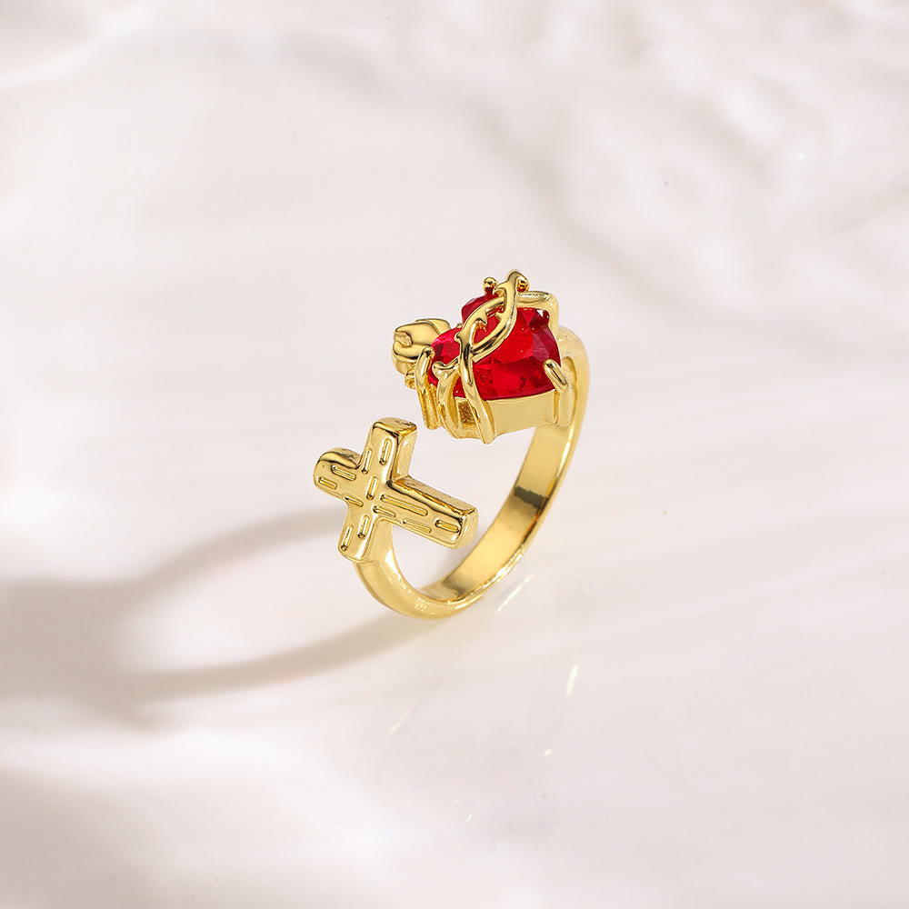 Anillo del Sagrado Corazón y Cruz: Devoción Fiel y Simbolismo Elegante para el Día a Día