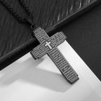 Collar con Dije de Cruz con Escritura: Versículo Bíblico y Devoción Fiel