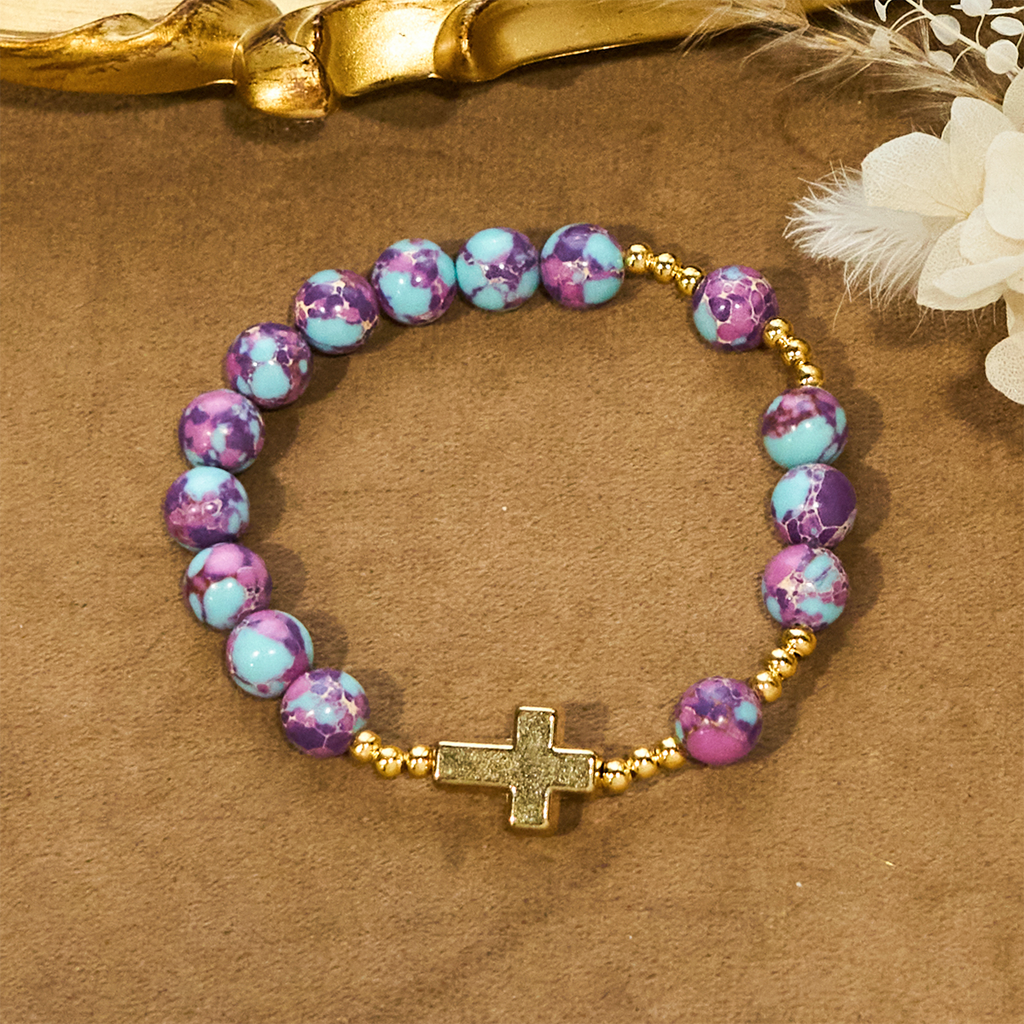 Pulsera Mariana de Piedra Imperial Morada con Cruz Dorada: Devoción con Estilo