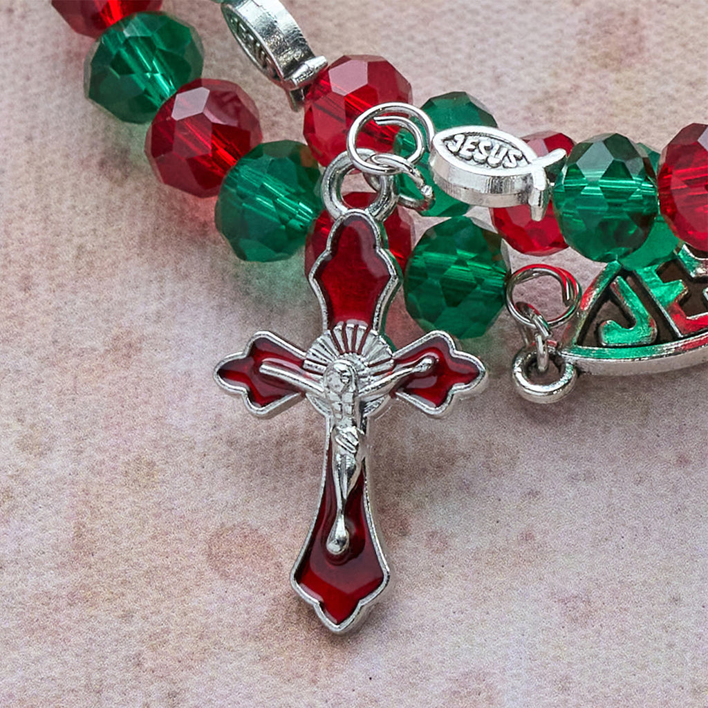 Pulsera Rosario de Alambre con Memoria Roja y Verde con Pez de JESÚS y Crucifijo