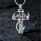 Collar con Dije de Cruz de Caza y Pesca: Fe al Aire Libre y Devoción Espiritual