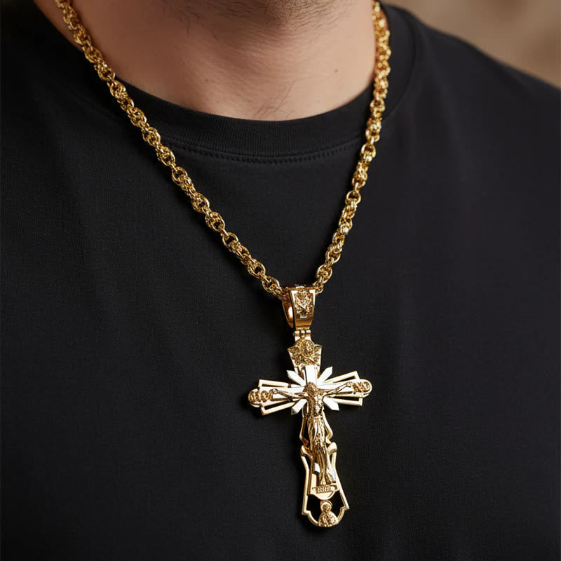 Collar de Cruz Cristiana: Historia de Sacrificio y Adorno Eterno
