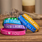 Pulseras de Silicona con Escritura: Recordatorios de Fe y Devoción en Color