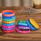 Pulseras de Silicona con Escritura: Recordatorios de Fe y Devoción en Color
