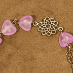 Rosario y Pulsera de Corazón y Mariposa Rosa: Devoción y Espiritualidad con Arte