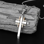 Collar con Dije de Cruz Geométrica: Fe Moderna y Devoción con Estilo
