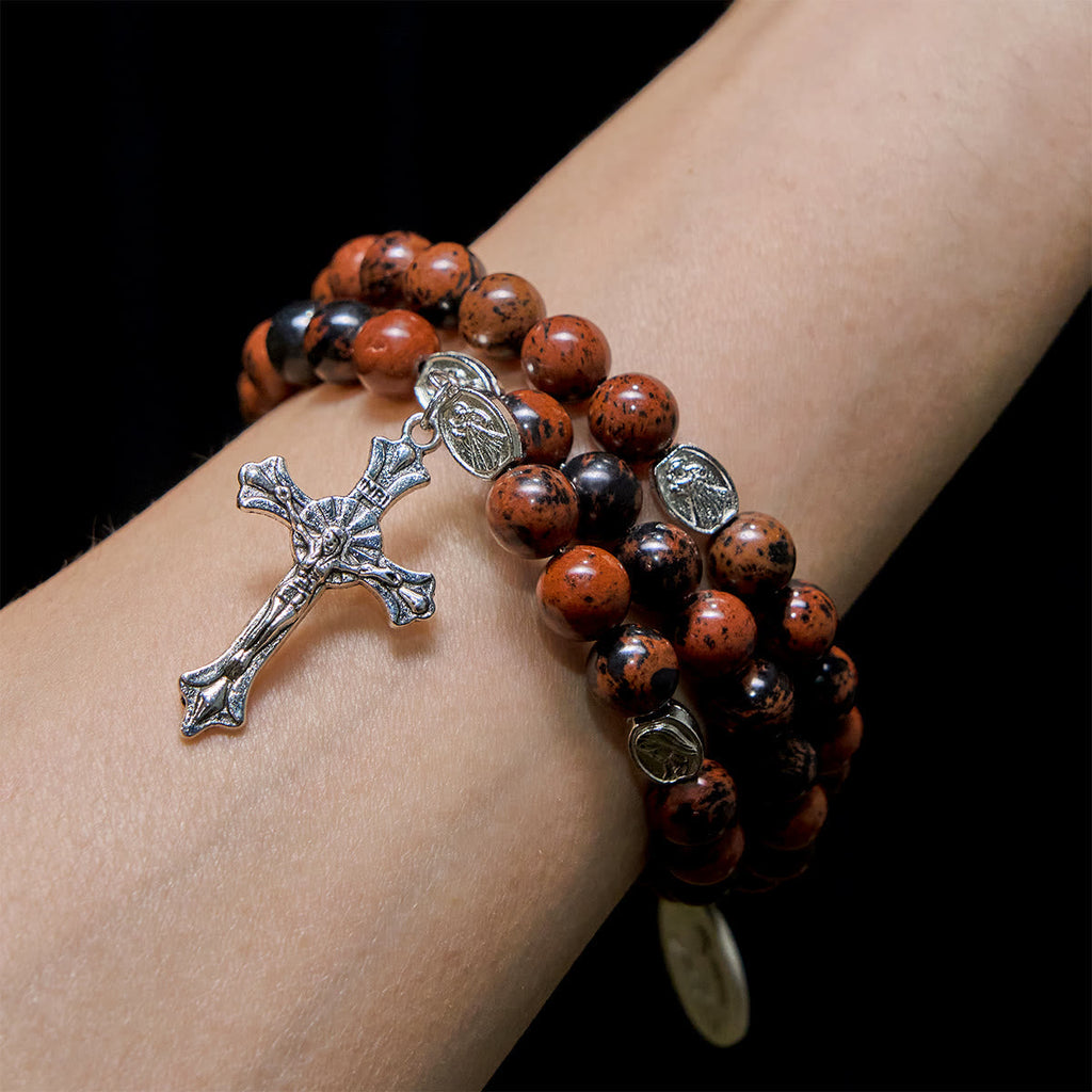 Pulsera Rosario de Alambre con Memoria de Obsidiana Caoba Natural con Jesús