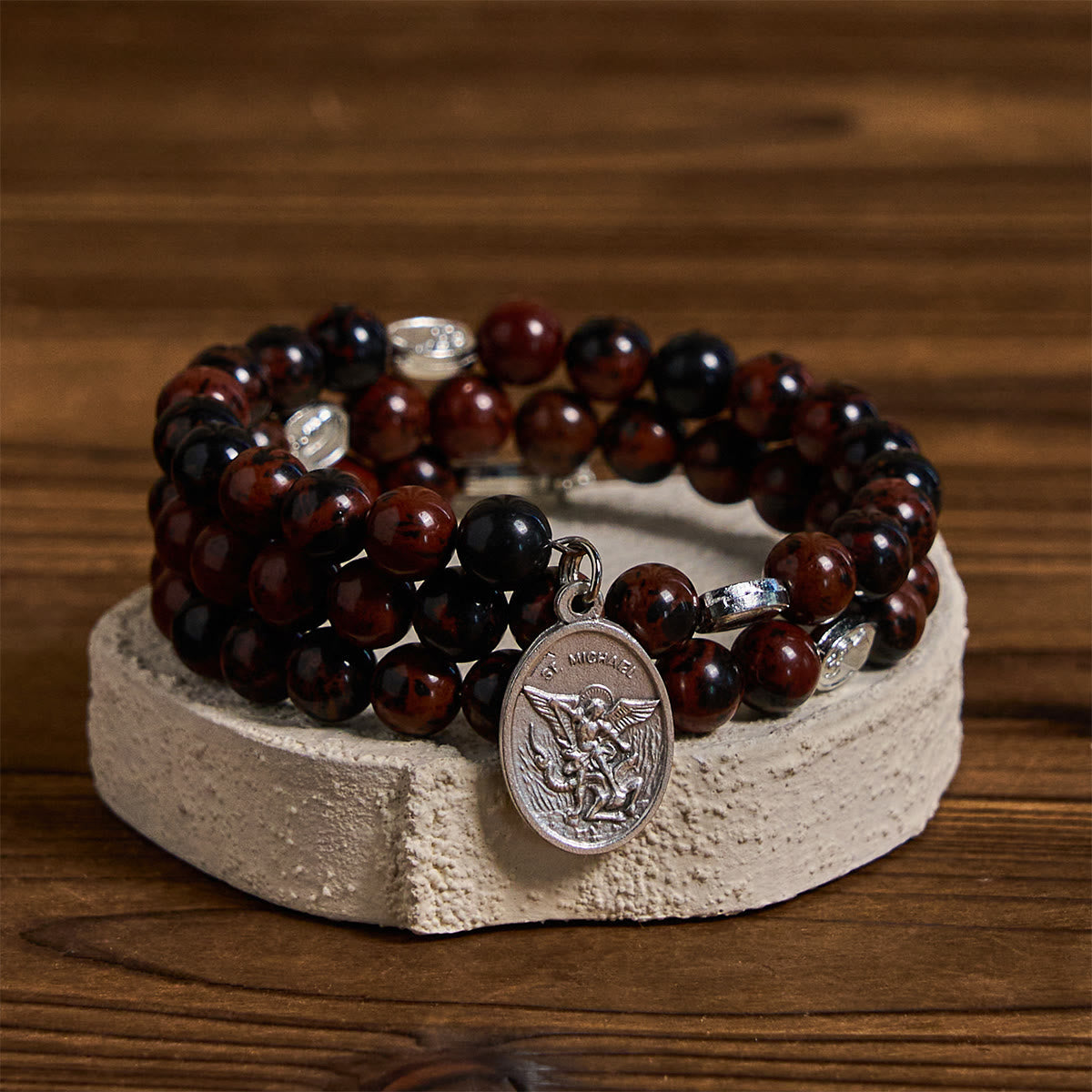 Pulsera Rosario de Alambre con Memoria de Obsidiana Caoba Natural con Jesús