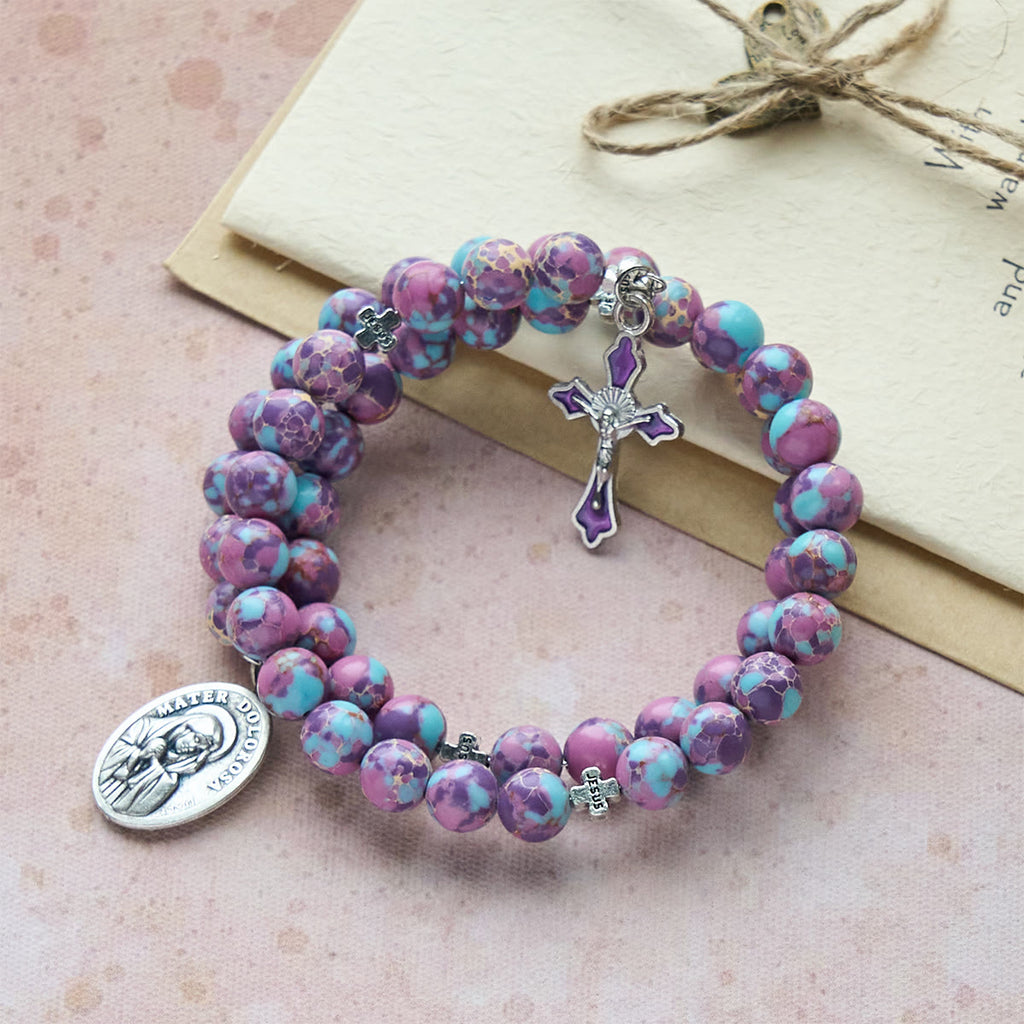 Pulsera Rosario de Alambre con Memoria de Jaspe Imperial Morado con Crucifijo Esmaltado