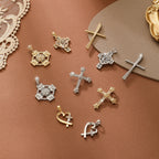 Serie de Cruces de Cobre Multidiseño: Opciones de Estilo para Llevar tu Fe