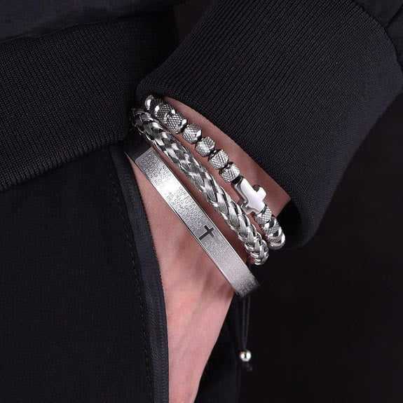 Set de Pulseras de Cruz Apilables: Fe Integrada a la Moda