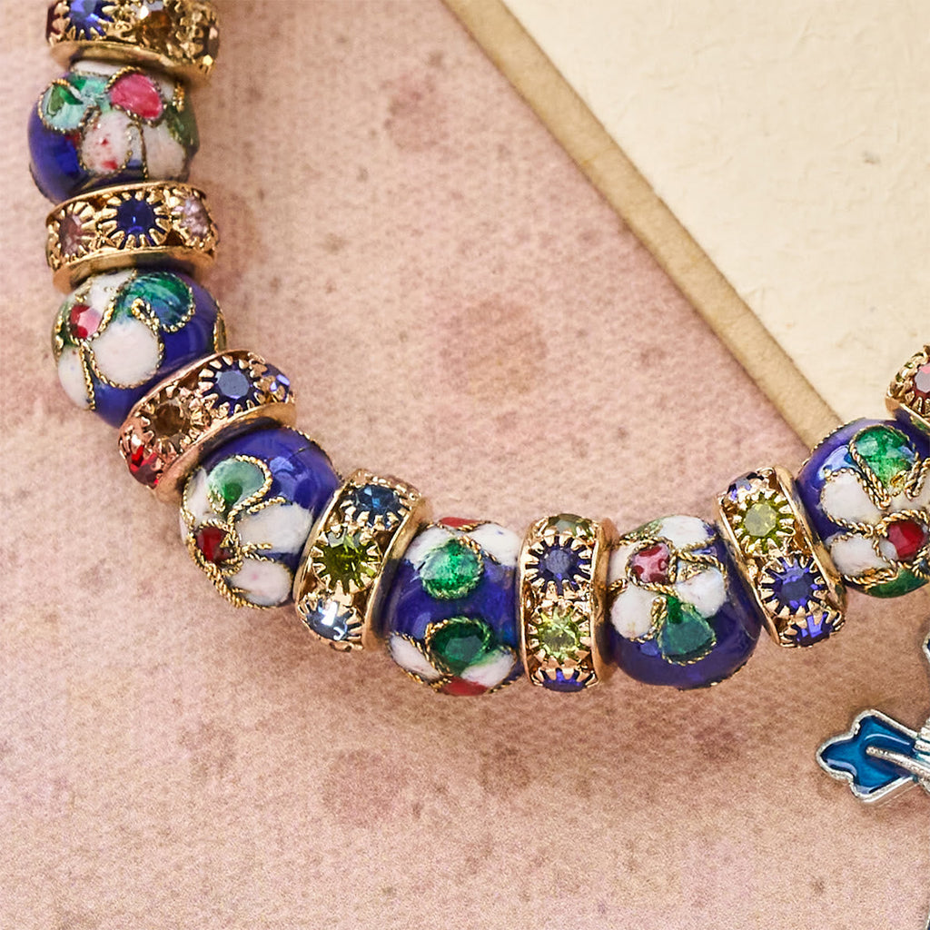 Pulsera Detallada de Cuentas de Cloisonné Azul con Crucifijo