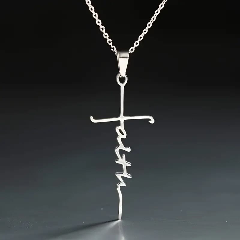 Cruz de Fe con Letra Elegante: Dije de Fe y Joyería para el Día a Día