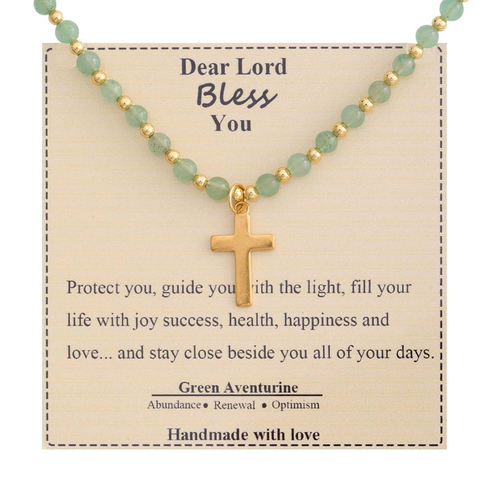 Collar de Cruz de Piedra Bendecida: Dije de Gema Natural y Detalle de Devoción Serena