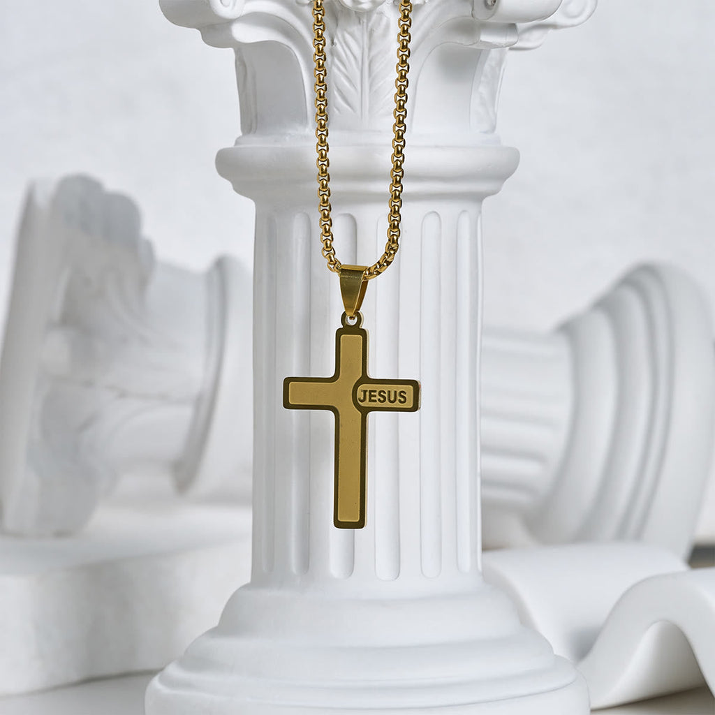 Collar de Cruz Minimalista con Detalle "JESÚS": Expresión Sobria de Fe