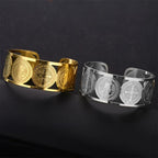 Pulsera con Medalla de San Benito: Recordatorio Portátil de la Gracia Divina