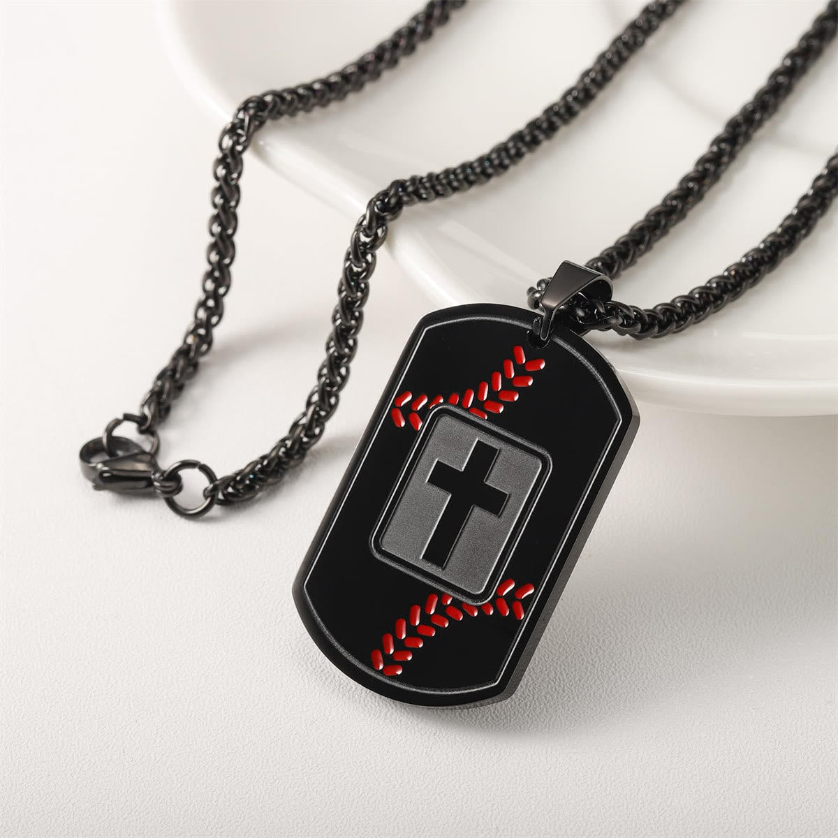 Placa Militar Pulida de Béisbol con Escritura: Recordatorio Constante de Gracia