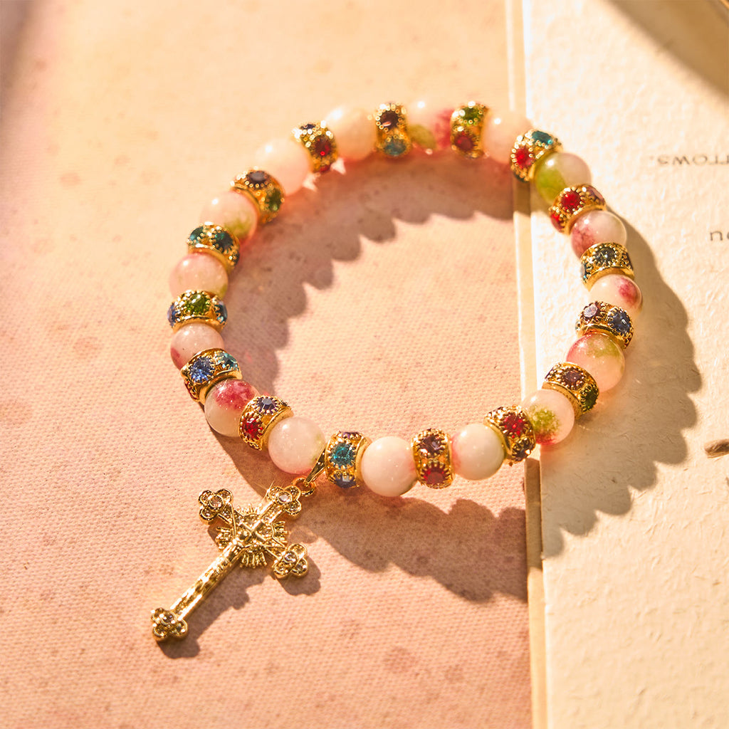 Pulsera Devocional Brillante de Turmalina con Crucifijo Dorado Ornamentado
