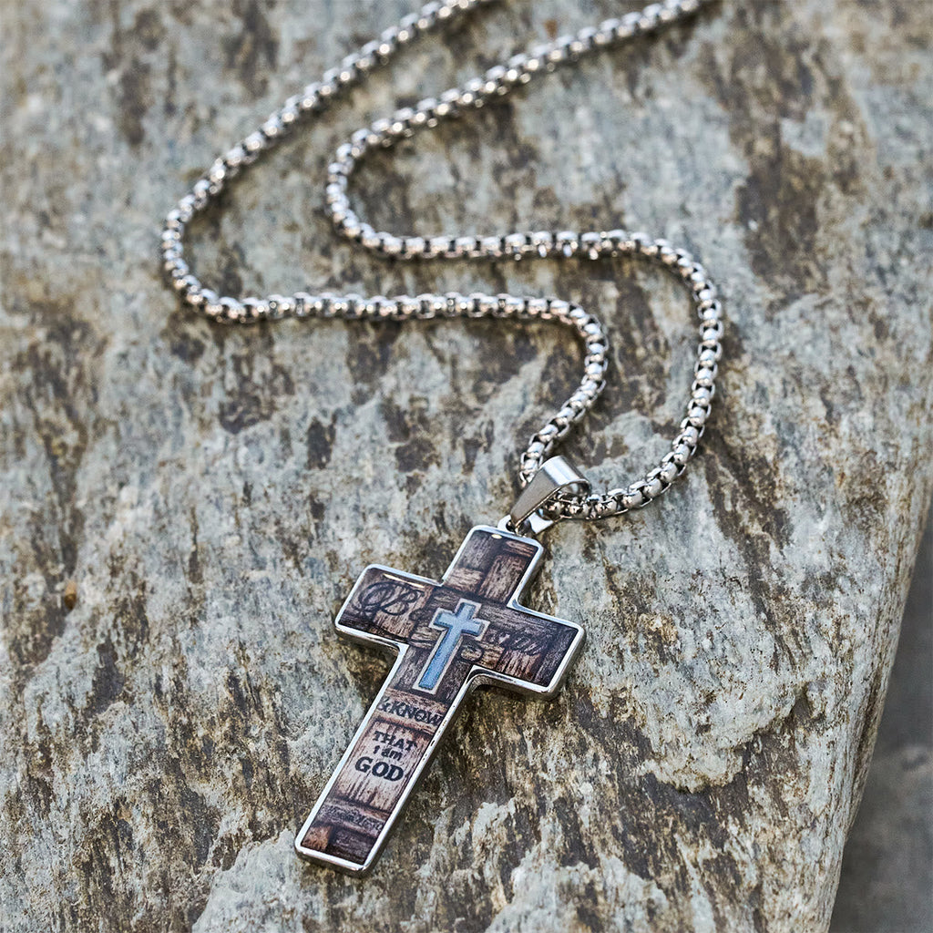 Collar de Cruz con Imagen Vitral: Fe con Arte Cerca del Corazón