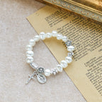 Pulsera "Luz de Gracia" — Cuentas Suaves con Dijes Devocionales