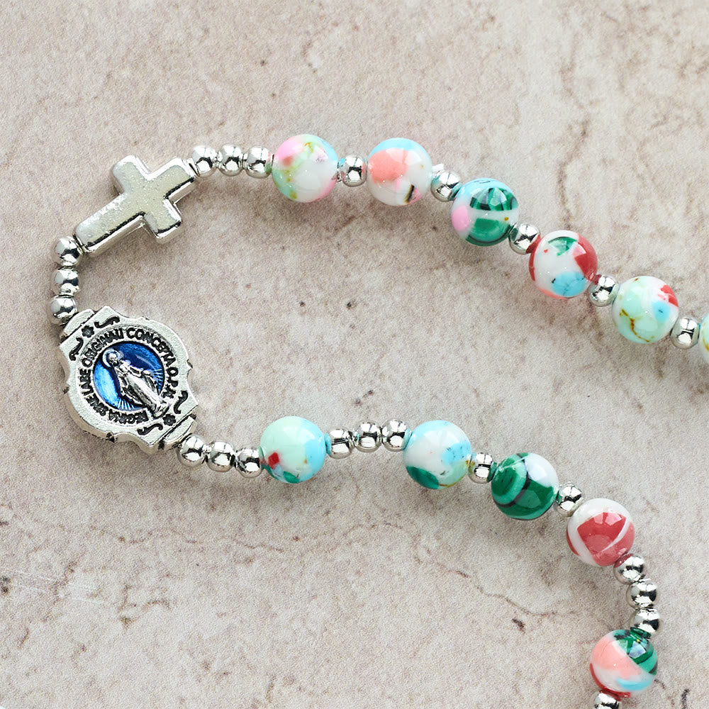 Pulsera Rosario de 6 mm con Brillo UV en Tonos Pastel: Devoción Iluminada