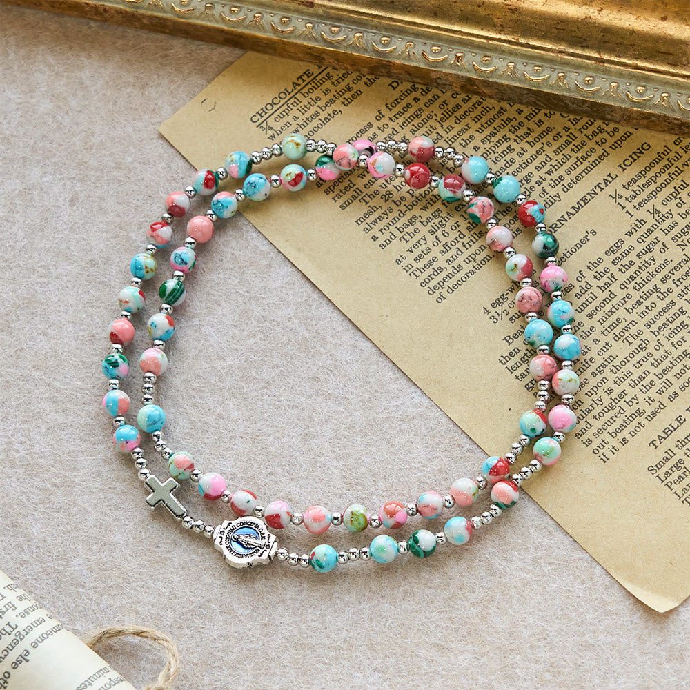 Pulsera Rosario de 6 mm con Brillo UV en Tonos Pastel: Devoción Iluminada