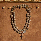 Pulsera Rosario de Piedra de Fuego con Brillo UV de 6 mm: Textura Cenizas y Devoción Iluminada