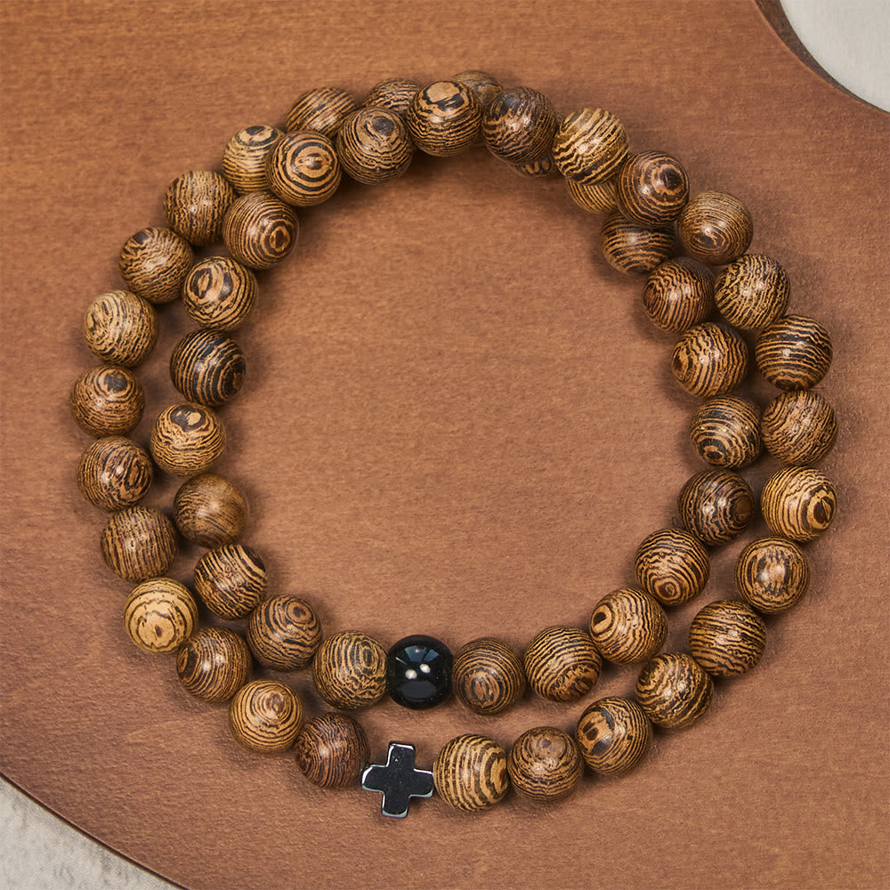 Pulsera de Cruz de Madera por Capas: Devoción Serena para el Día a Día