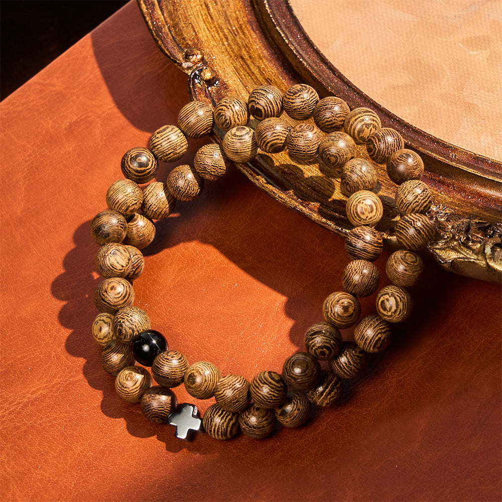 Pulsera de Cruz de Madera por Capas: Devoción Serena para el Día a Día