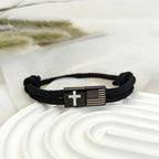 Pulsera de Bandera y Cruz con Tarjeta: Fe Práctica Envuelta en Significado