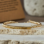 Pulsera "Dios es Primero" y Salmo 46:5: Compañera Firme para el Día a Día