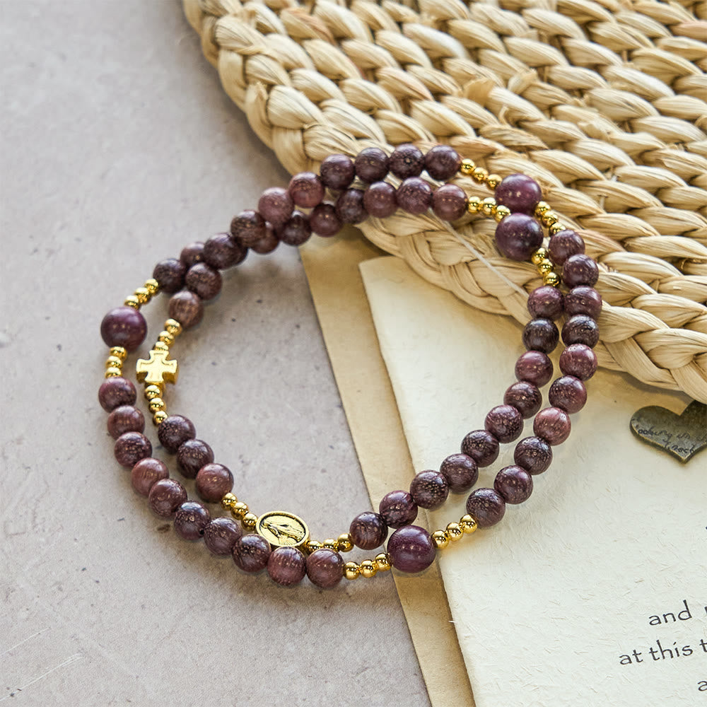 Pulsera Rosario Multicapa de Madera de Perilla con Cuentas Terrosas y la Virgen