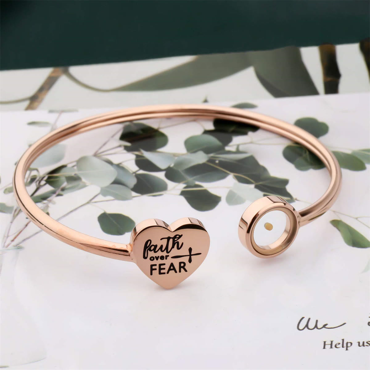 Brazalete Semilla de Mostaza "Fe Sobre Miedo" en 3 Colores: Recordatorio Firme de Esperanza